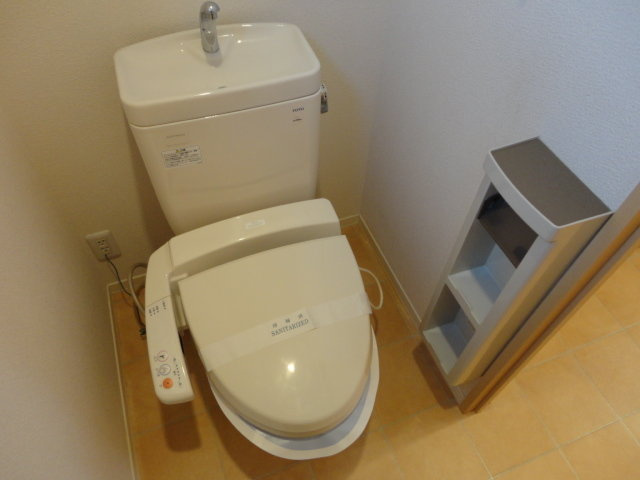 アルティ二上の居間・リビング