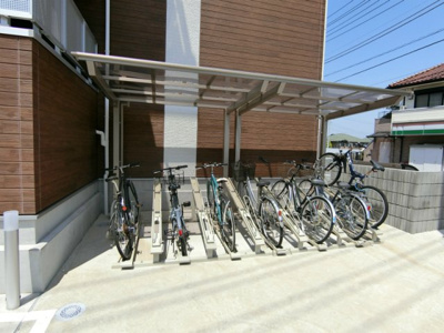 【駐車場】 | リブリ・ソレーユ はつみ