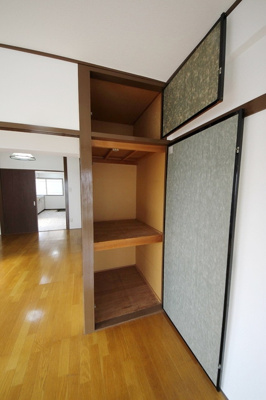 【収納】 | グロリアスマンション | 十分な収納スペースがあります