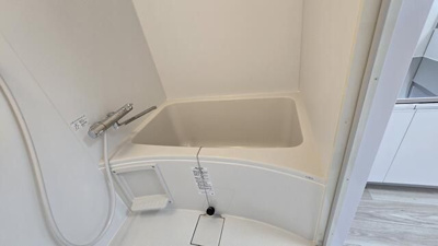 【浴室】 | グロリアスマンション | 落ち着いた空間のお風呂です