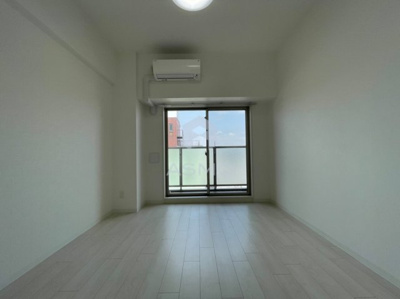 【居間・リビング】 | ゼオン大阪EAST