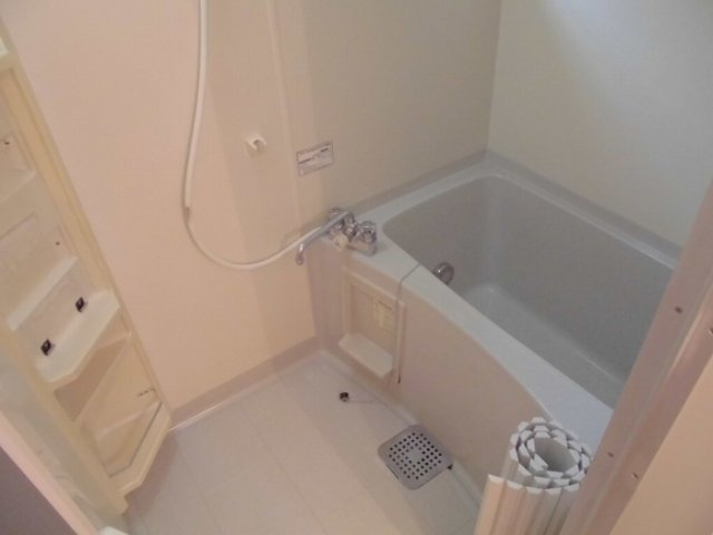 フォルテーヌⅠの浴室