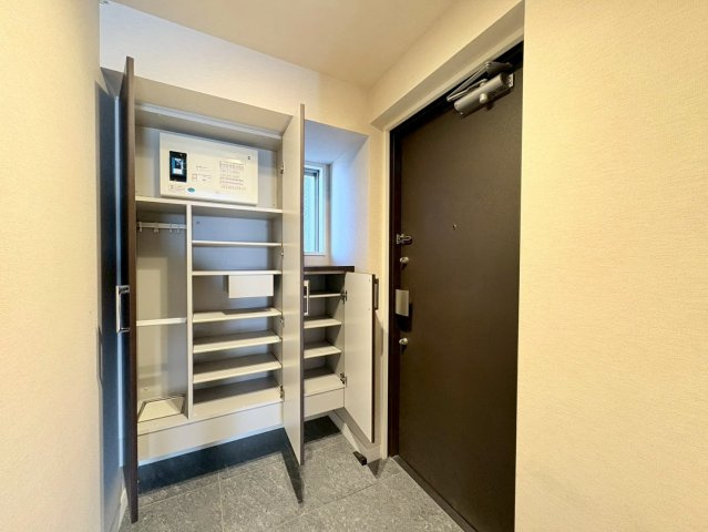 BELISTA岐阜香蘭のエントランス