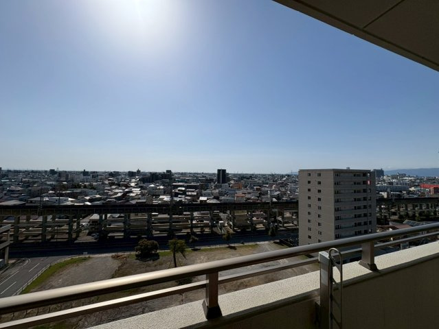 BELISTA岐阜香蘭のバルコニー