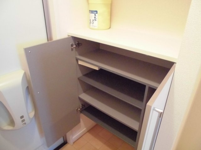 オーガスタ篠崎の玄関|他部屋参考写真