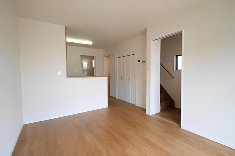 Leaf　Garden（リーフ　ガーデン）の居間・リビング