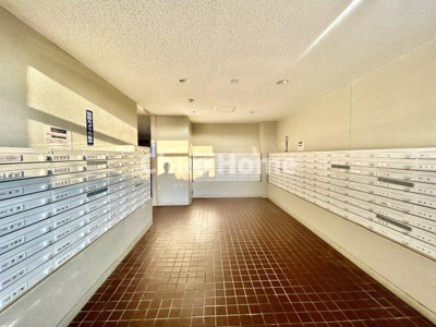 【設備】 | ボナハイツ中川1号棟 | メールコーナー