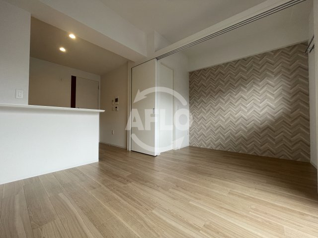 セレニテ江坂エクラの居間・リビング|セレニテ江坂エクラ　リビング