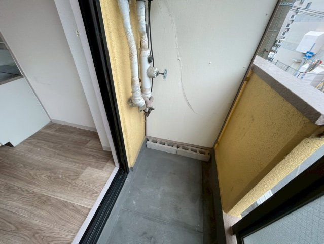 ビーフェリスのバルコニー