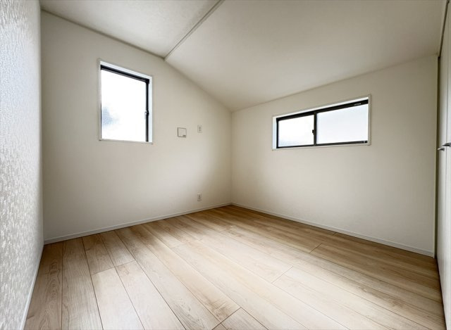 【洋室】 | 朝霞市宮戸3丁目　新築一戸建住宅　全16棟　(志木本店) | 洋室5帖