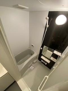 神戸市長田区真野町のアパートの浴室