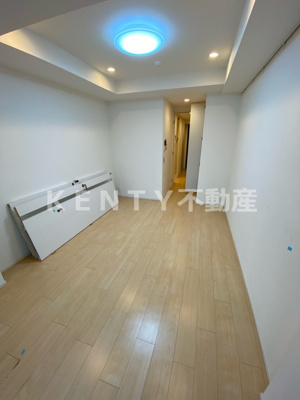 【寝室】 | 大森ウエスト | 開放的な寝室です