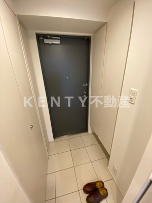 【玄関】 | 大森ウエスト | 明るい玄関です