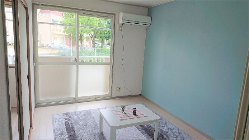 ドミール大安寺の洋室