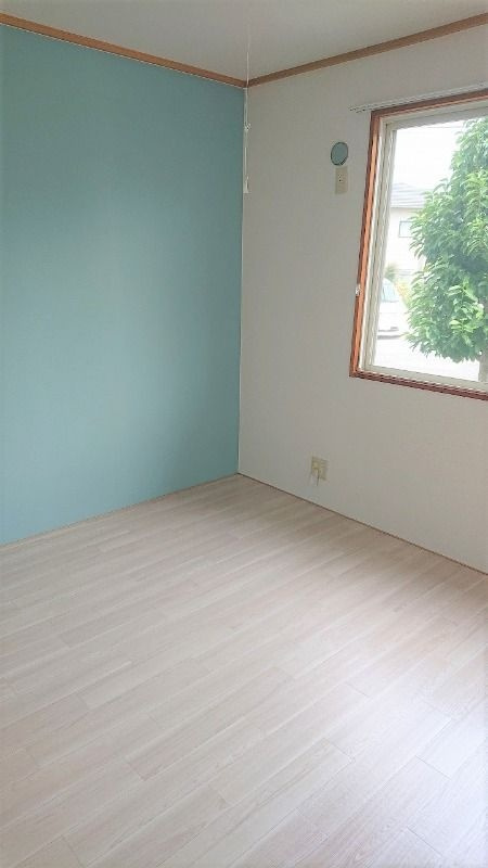 ドミール大安寺の洋室