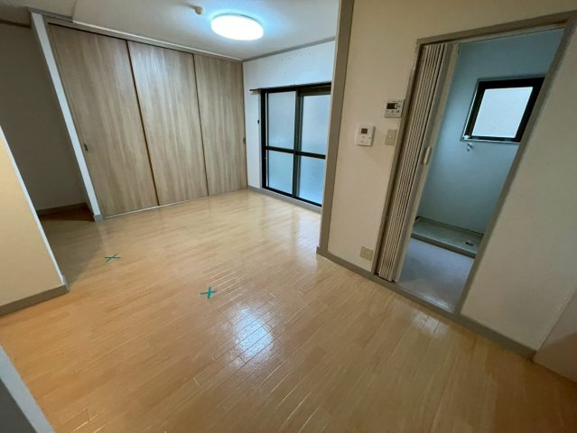 プチシャトーあけぼのの居間・リビング