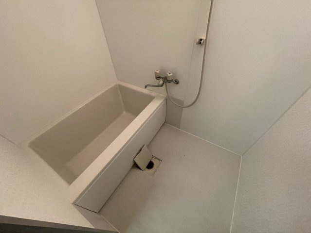 プチシャトーあけぼのの浴室