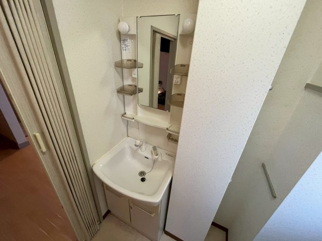 プチシャトーあけぼのの洗面所