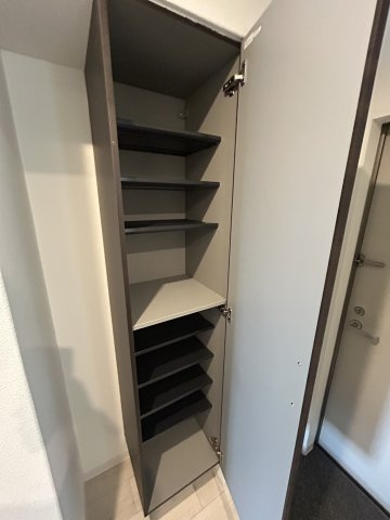 ジーメゾン平磯の収納|専用の収納スペースです