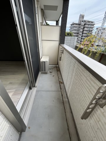 ジーメゾン平磯のバルコニー|広々としたバルコニーです