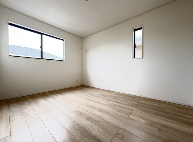 【洋室】 | 朝霞市宮戸3丁目　新築一戸建住宅　全16棟　(志木本店) | 洋室6帖