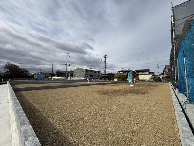 3区画分譲地　下佐波2丁目　の周辺