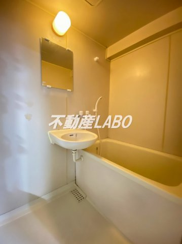 中善大正ハイツの浴室