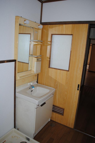 【洗面所】