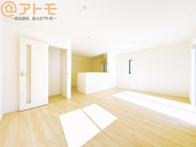 【前面道路含む現地写真】 | 藤枝市志太第4　新築戸建　全1棟