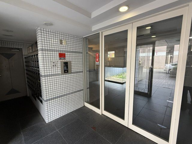 ラ・ハイール住吉のエントランス