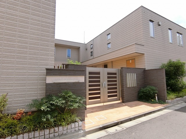 アンソレイユ浜田山のセキュリティ|門扉オートロック付き