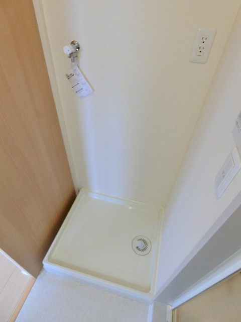 アンソレイユ浜田山のその他|室内洗濯機置場