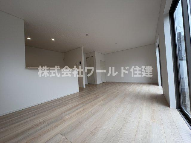 入間市高倉の居間・リビング