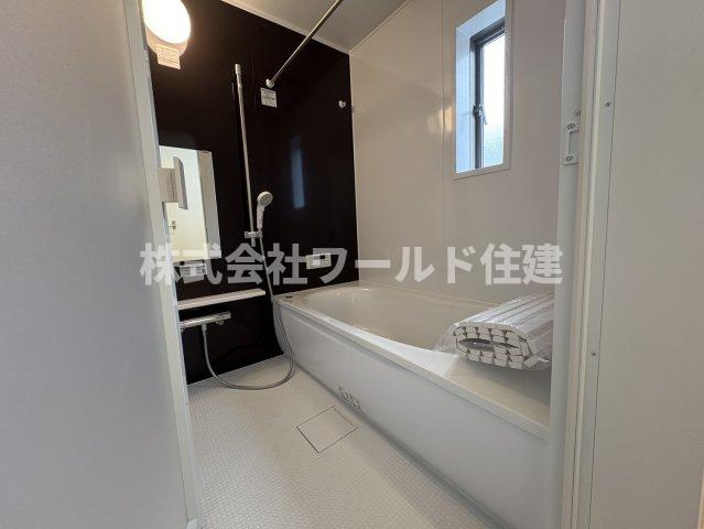 入間市高倉の浴室