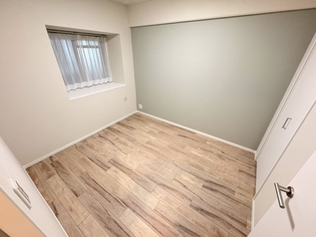 ワコーレ須磨アネックスの洋室