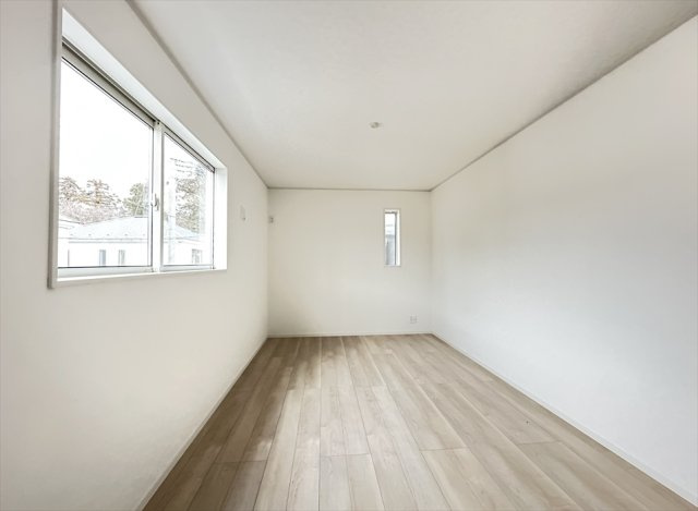 【洋室】 | 朝霞市宮戸3丁目　新築一戸建住宅　全16棟　(志木本店) | 8帖の広々とした主寝室。