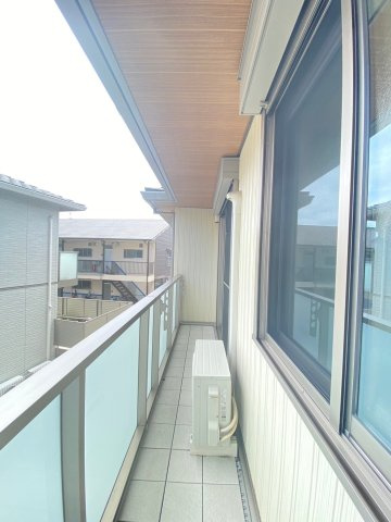 ルーチェ南茨木のバルコニー