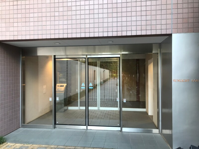 ジェネシティ　サンライトコートのエントランス