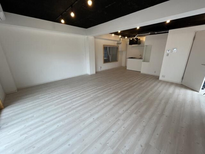 【居間・リビング】 | サニーハイツ福島