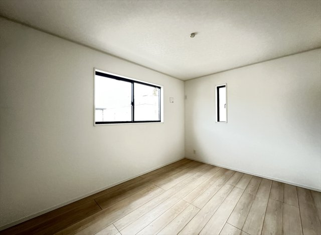 【洋室】 | 朝霞市宮戸3丁目　新築一戸建住宅　全16棟　(志木本店) | 洋室6帖