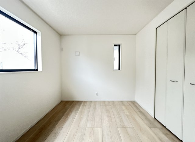 【洋室】 | 朝霞市宮戸3丁目　新築一戸建住宅　全16棟　(志木本店) | 洋室5.7帖