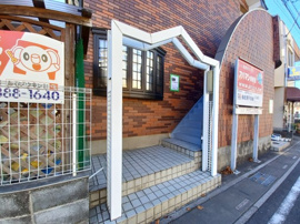 清潔なエントランスです