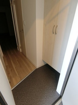 【玄関】 | ジーメゾン岸和田レヴリア