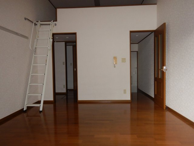 【居間・リビング】 | パレス相模大野(パレスサガミオオノ) | 別号室参考写真