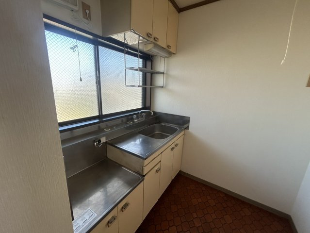 前橋市下沖町174-4　吉田屋ハイツのキッチン