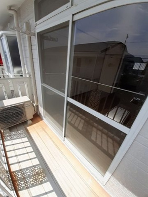 【バルコニー】 | エルディム沢渡Ａ | 陽当たり良好なバルコニーです