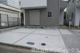 【駐車場】 | 福生市熊川新築　３号棟 | 建物完成済み　カースペース２台分あり
