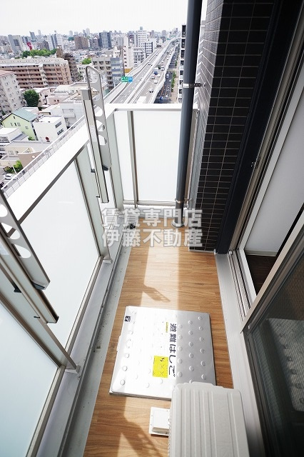 ワールドアイ名古屋城北のバルコニー