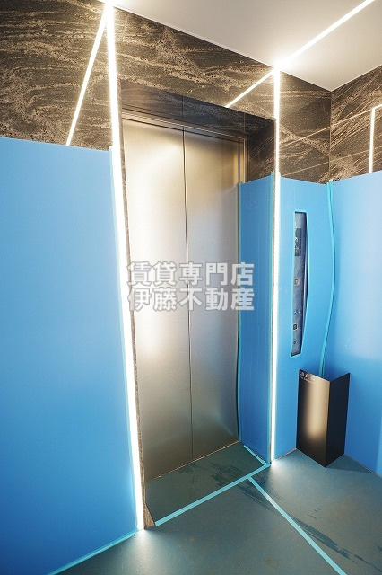 ワールドアイ名古屋城北のロビー