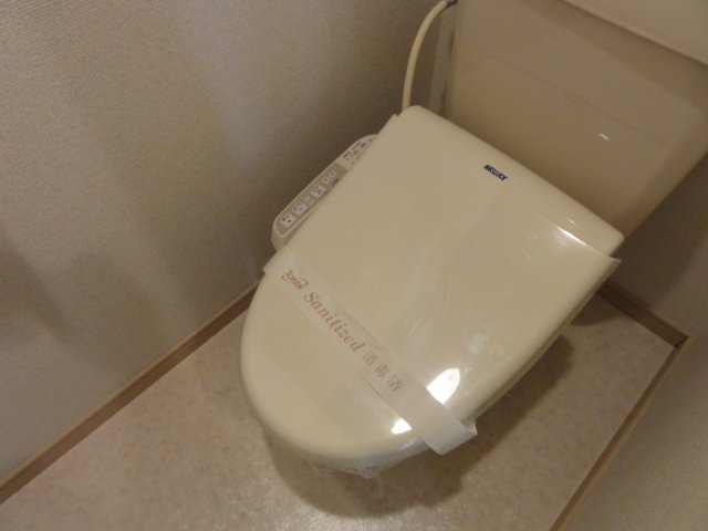 ニューレジデンスジュンのトイレ|シャワー付トイレ（イメージ）